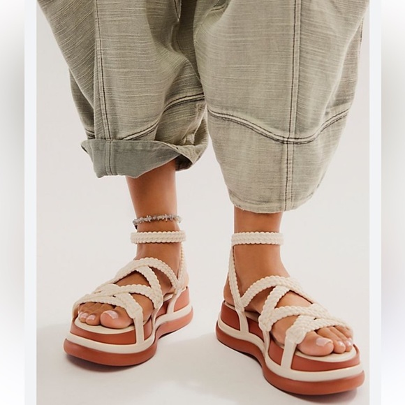 MELISSA Buzios Jelly Sandals Size 8 - Picture 12 of 13